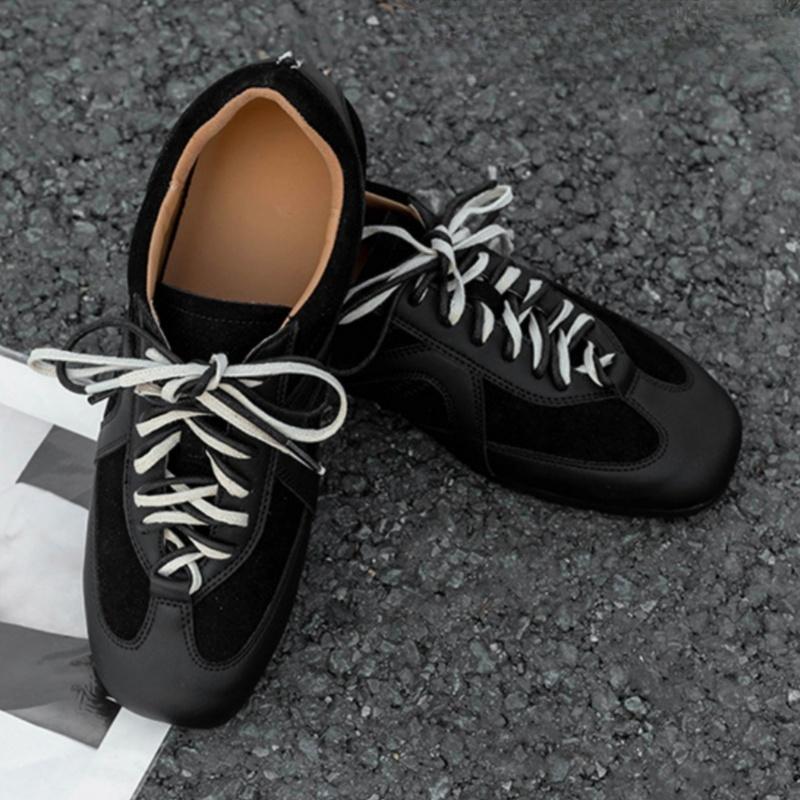 Fashion Femmes Cuir Allemand Trainers 2025 New Casual Sneakers Comfortable Deerskin Board Shoes Lace Up Flat Trainers Women's Shoes