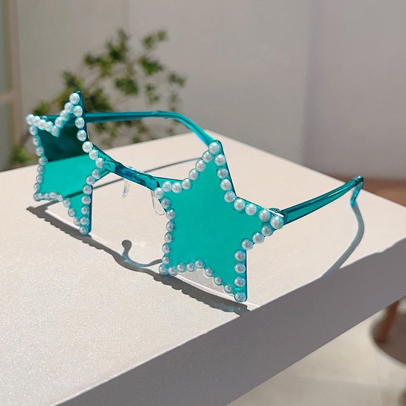 KAMMPT Cute Star Shaped Sunglasses with Pearls Women New Fashion Decor Shades Trendy Original Handmade Outdoor Rave Sun Glasses