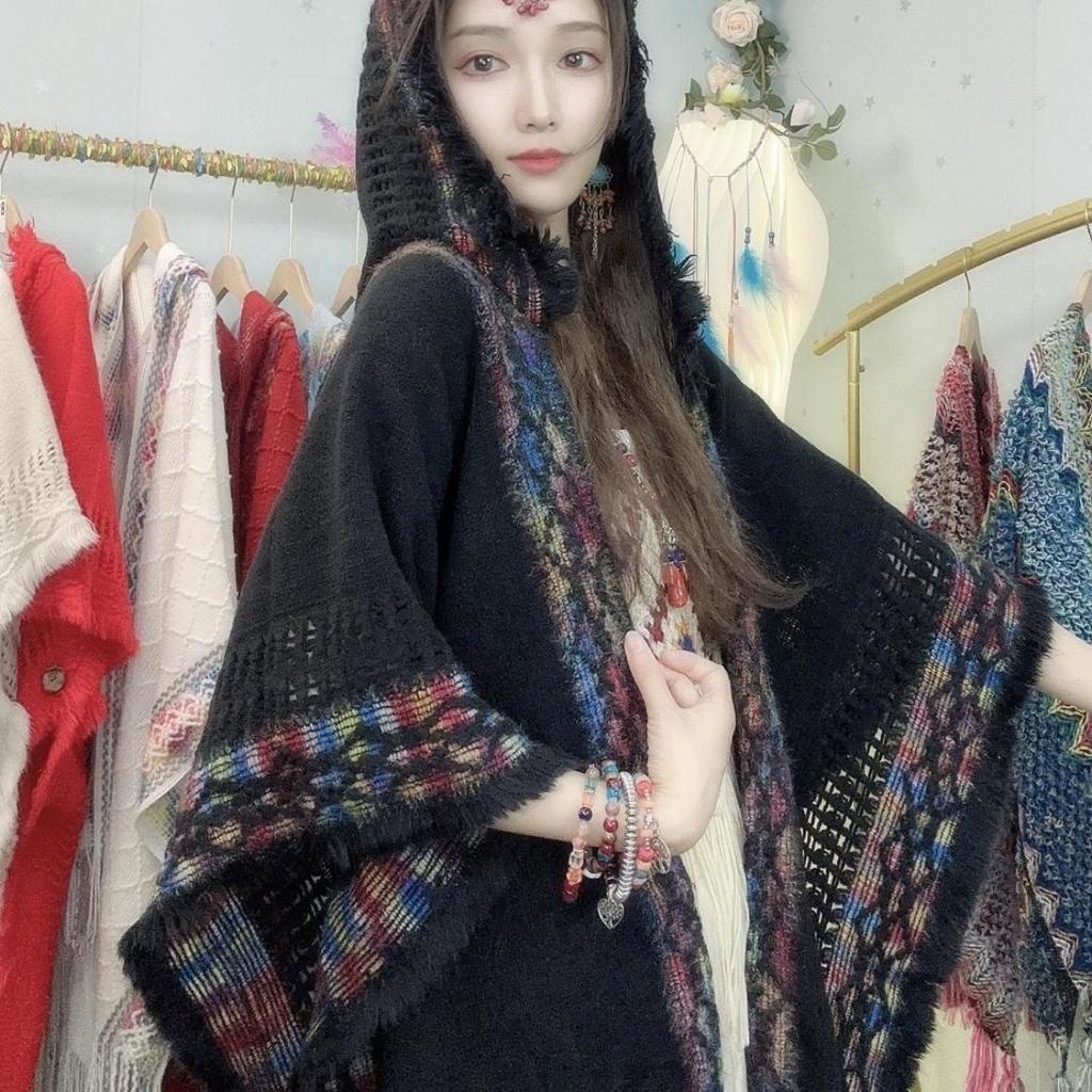 Ethnic Style Hooded Tassel Shawl Cloak – Women's Warm Knitted Cape, 2025 Collection.