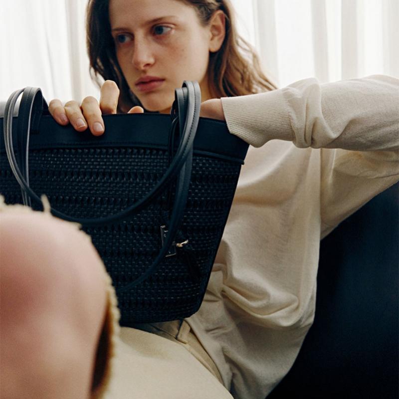 Joy Gryson Leah Shoulder Bag Lw6sb7400 10