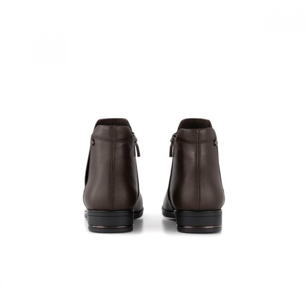 Tandy Brown Ankle Boots  G23416