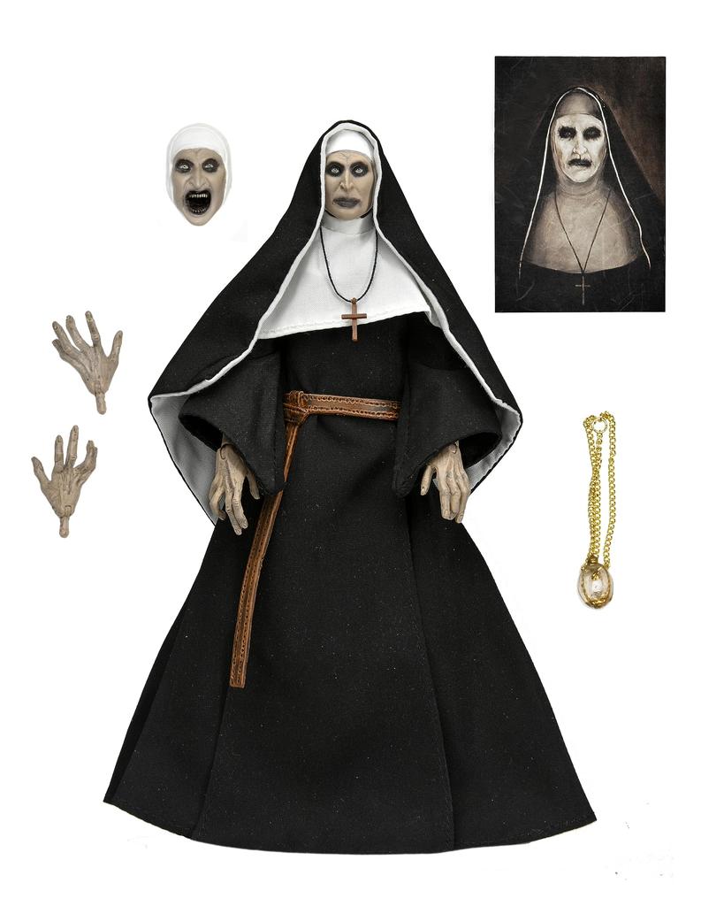 NECA - Conjuring Universe - Ultimate Valak (Nun) 7-inch Action Figure