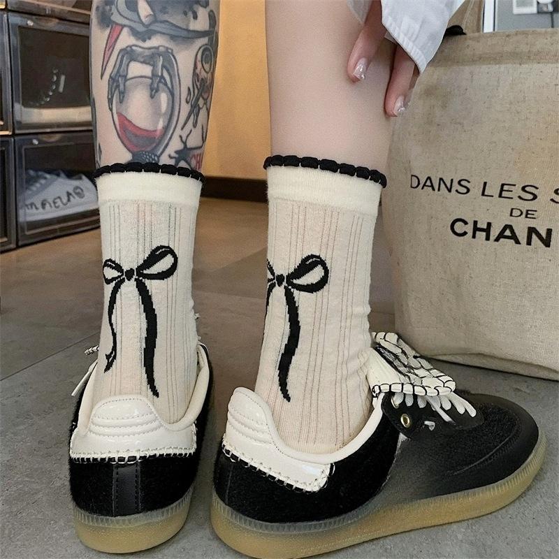 

Summer Bow Lace Mid-calf Socks for Women, A Trendy and Fashionable Traditional Chinese Style Thin Ballet-style Glass Fiber Socks 1 pair білий