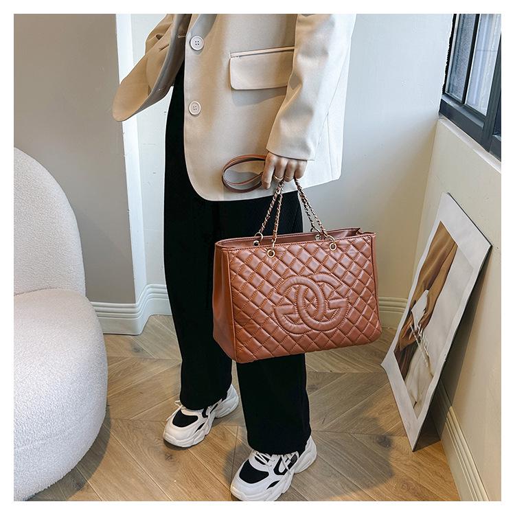 Women's Fashion Diamond Pattern Chain Tote Bag