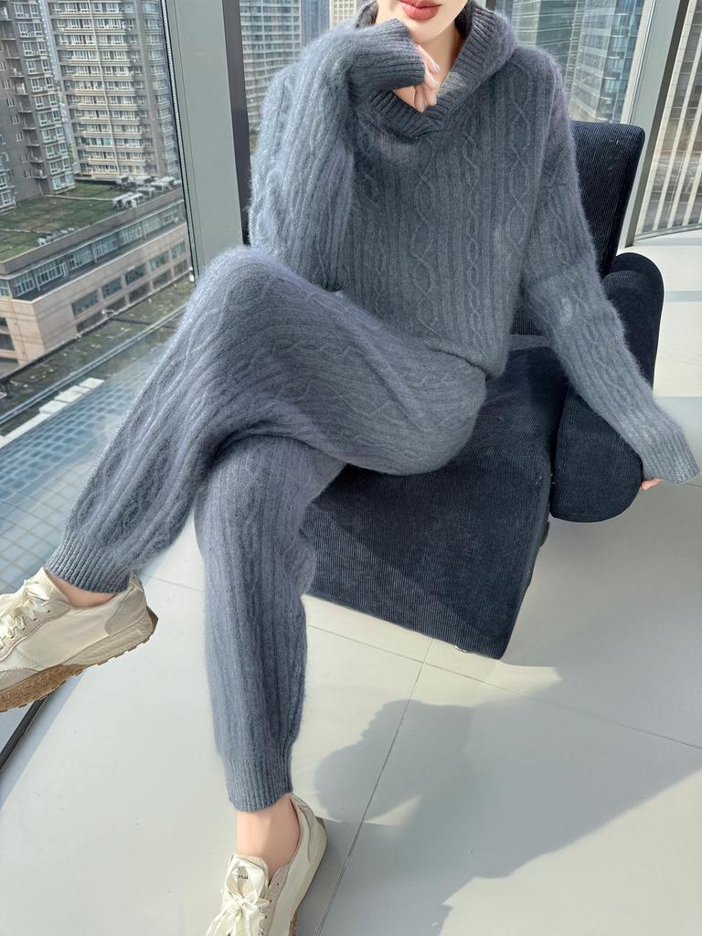 Women's Mid-Length Hooded Mink Velvet Sweater Dress - Thick Knit, Loose Fit, Autumn/Winter Pullover.