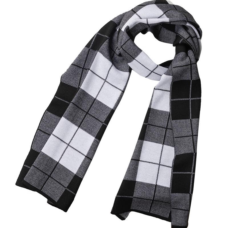 

Aisi Yalan Black and White Plaid Knitted Scarf