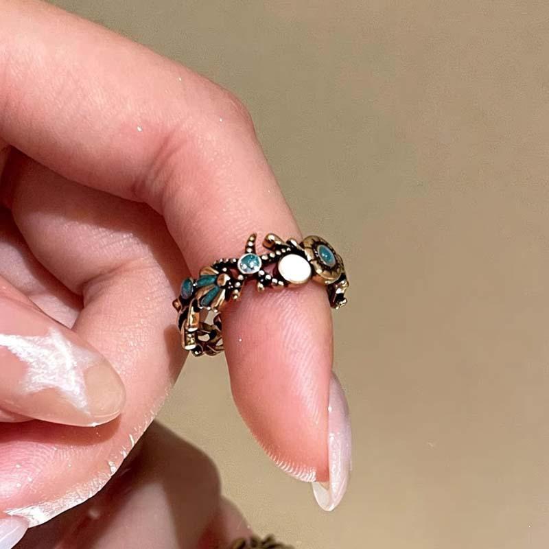 Retro Starfish & Seashell Pearl Enamel Ring for Women - Stacking Finger Accessory