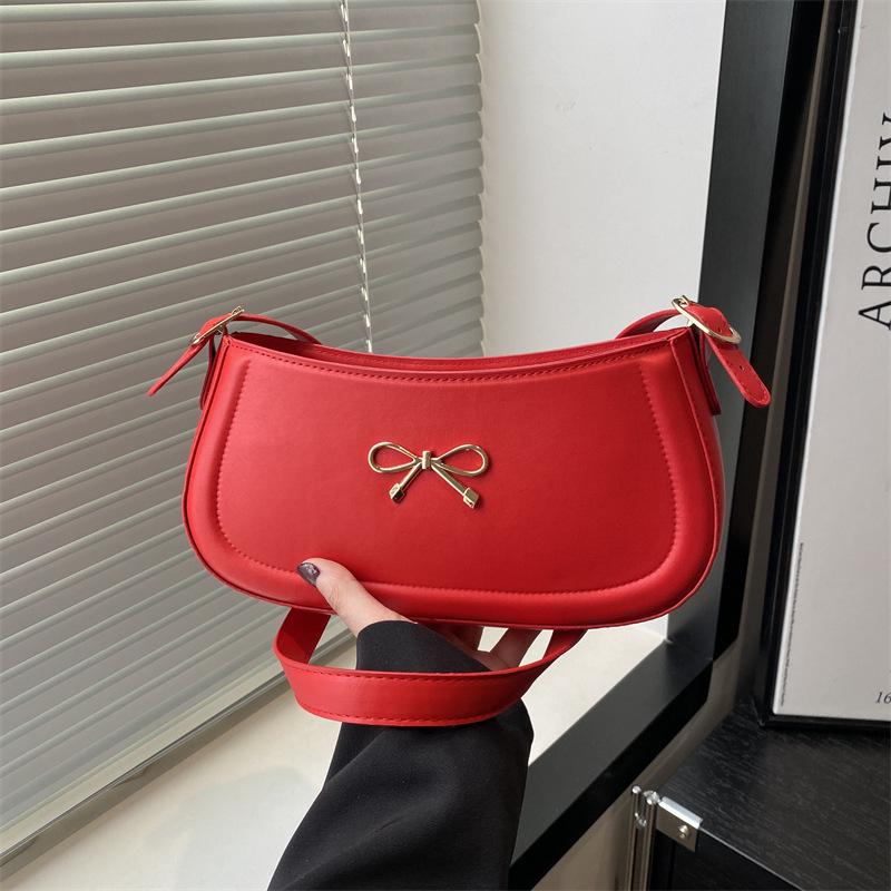 

Нишевая текстурированная модная сумка-бант: Сумка-подмышка для поездок на работу осень 2025 21.5*7.5*12.5 красный