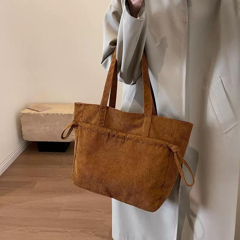 Large Capacity Corduroy Tote Bag Women's Autumn and Winter New Pumping Belt Women's Bag Student Shoulder Bag Armpit Big Bag
