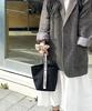 Fasciera One-Handle Canvas Bucket Bag_Valkan 10