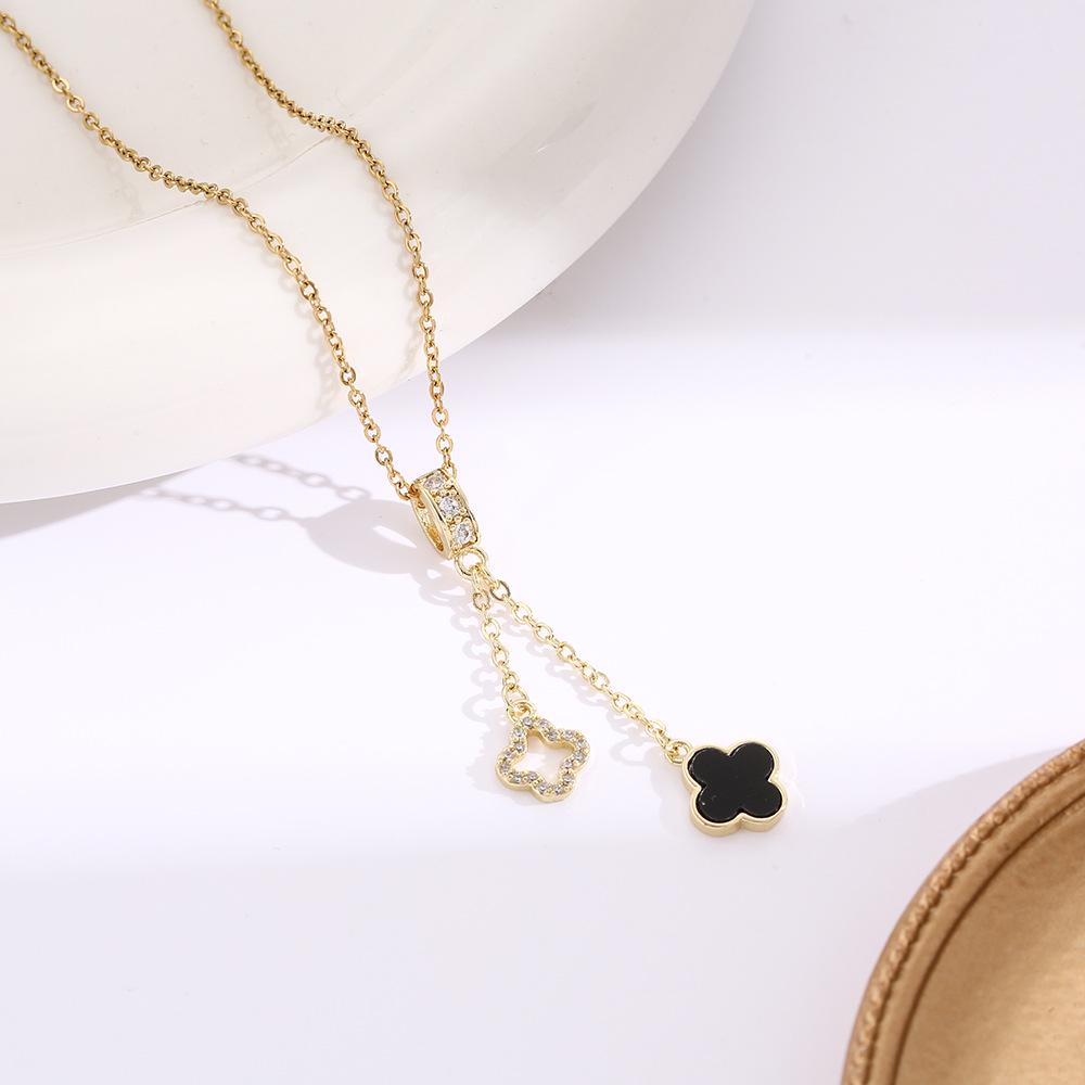 Elegant Gold-Plated Chinese-Style Four-Leaf Clover Necklace with Imitation Hetian Jade Pendant for Women