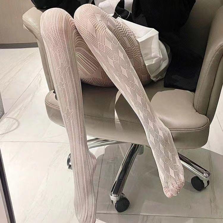 Ultra-Thin Asymmetrical Stockings Women'S Black Striped Fishnet Stockings Geometric Pattern Bottoming Pantyhose