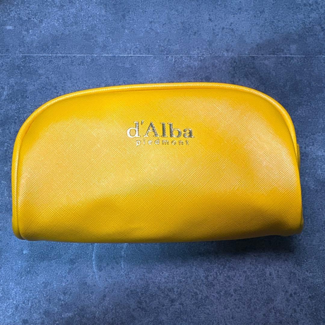 [Good Condition] d Alba Original Pouch Yellow Cosmetic Pouch Novelty