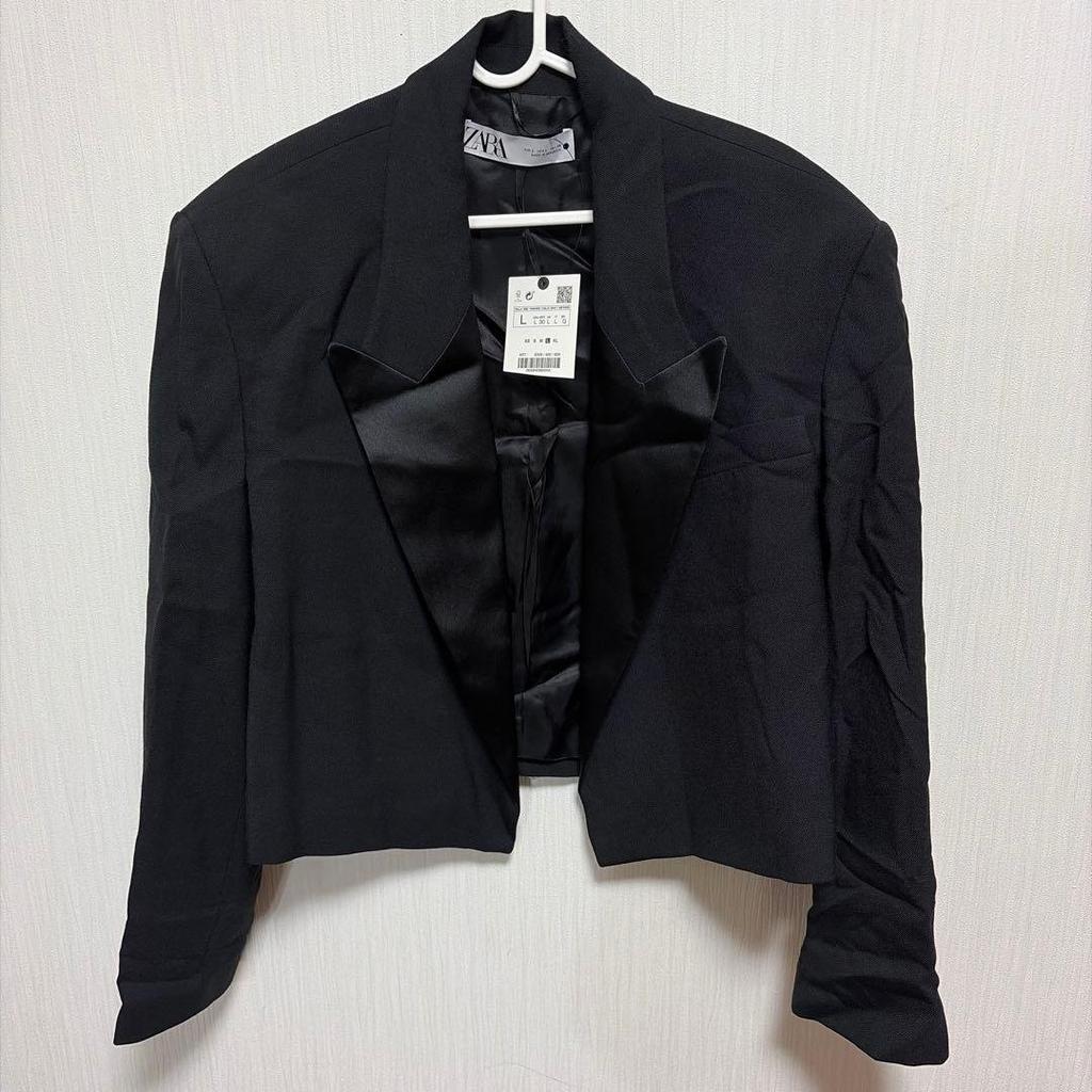ZARA Black Tailored Jacket Satin Lapel Size L Ref 8306/400/800