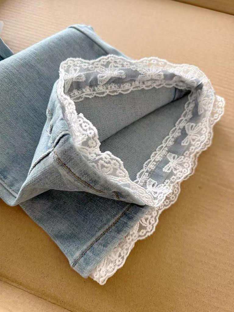 Women's Plus Size Lace-Trimmed High-Waisted Flared Jeans - Slimming, Loose, and Straight-fit for Spring