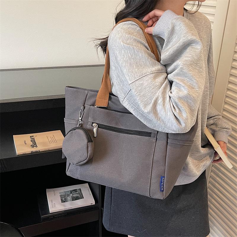 Versatile Women's Large Canvas Tote - Fashionable Mother-Child Casual Shoulder Bag for School & Commute