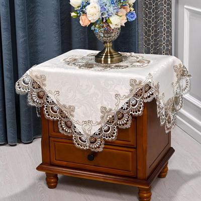 Textilien für Ess- & Wohnzimmer – Tischdecken