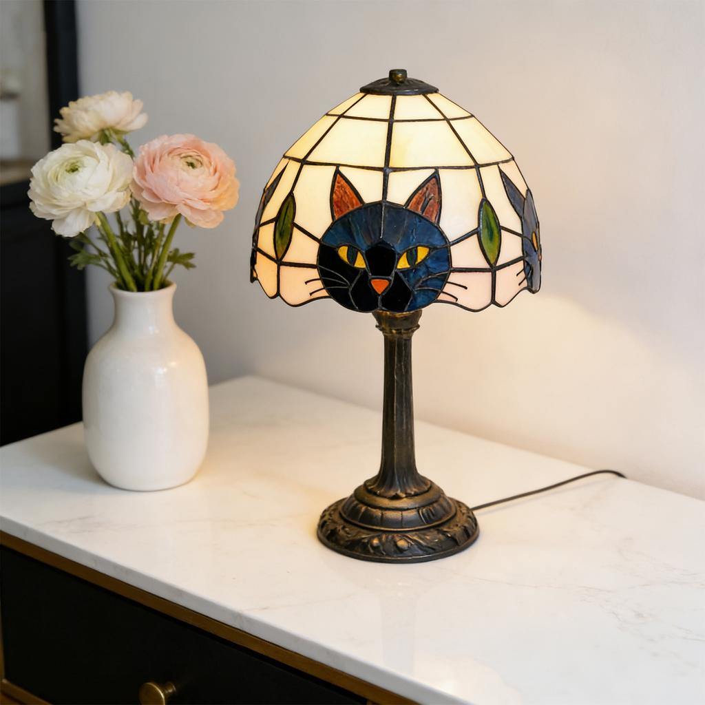 Resin Cat Table Lamp with Stained Glass Style Shade Vintage Decorative Lighting Fixture for Living Room Bedroom Office Study