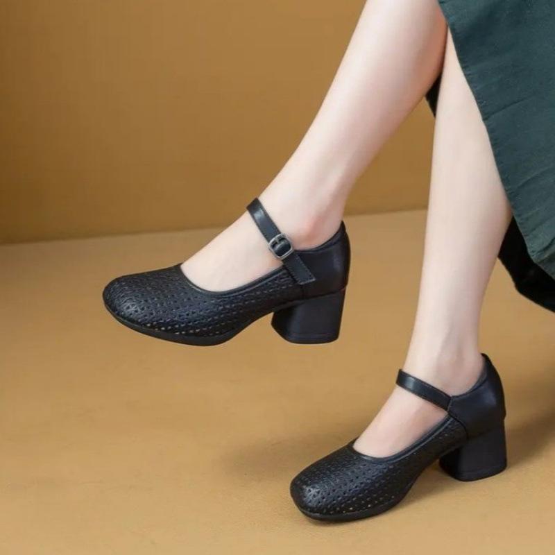 Spring and summer 2025 new Velcro one-word with women's shoes French retro light mouth thick heel comfortable single shoes hole shoes