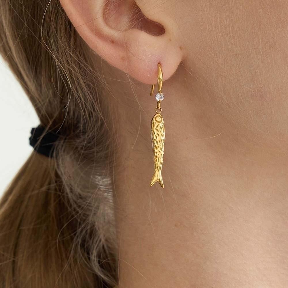 1 pair Exquisite Plated Fish Eardrops DIY Golden Fish Earrings Mini Metal Carp Earrings for Gifts