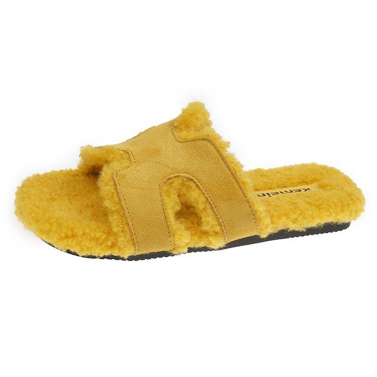 

2025 autumn and winter versatile new slippers women s one-word fashion Mao Mao shoes wear retro British style flat bottom Mao Mao drag 35