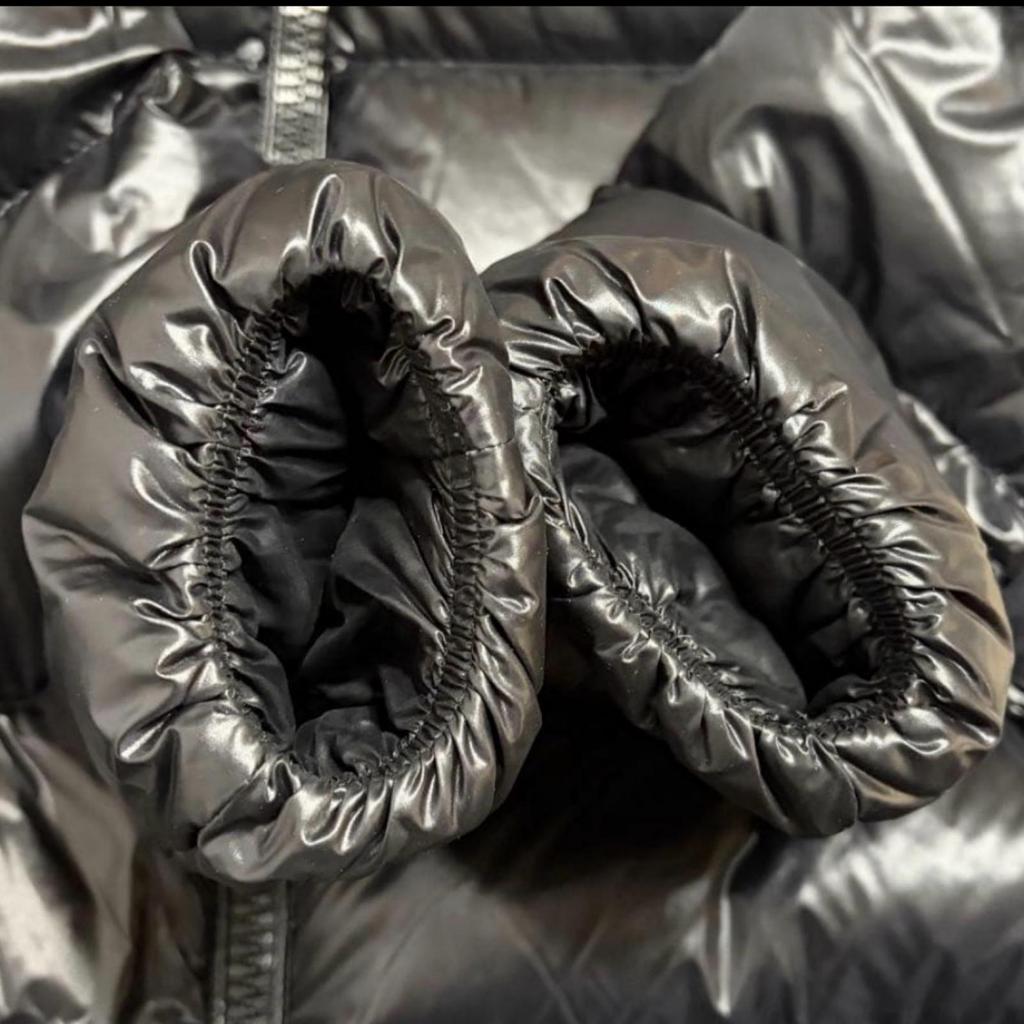 Used MONCLERDown Jacket Black Nylon Women