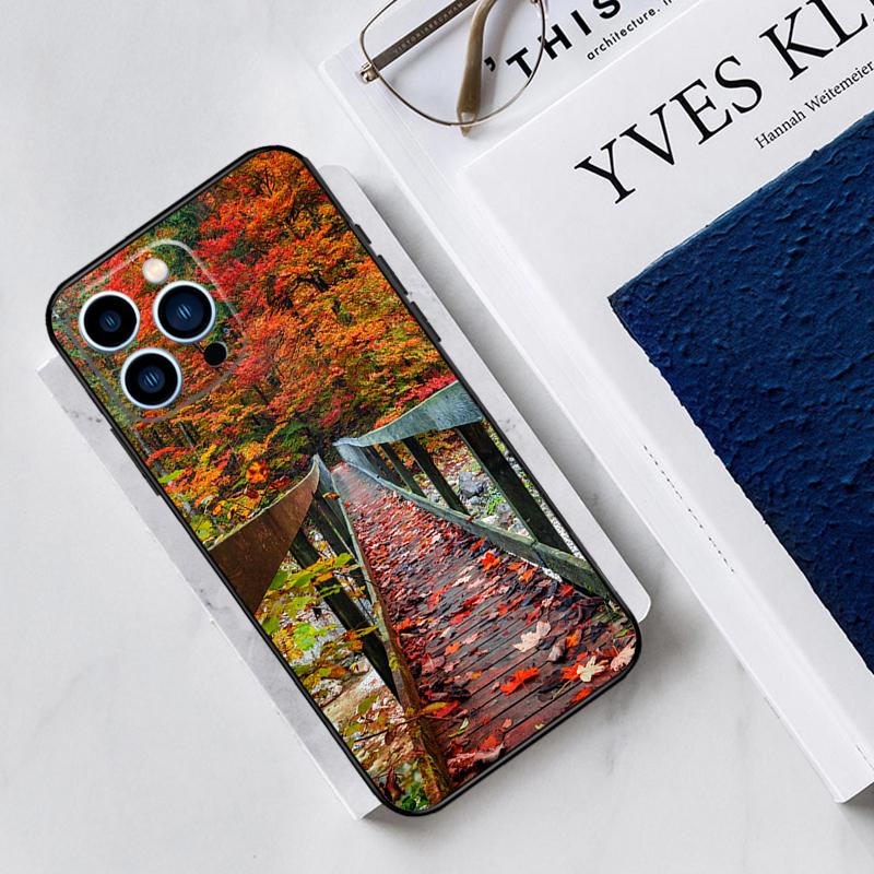 Autumn Leaves Case For iPhone 17 Air 15 14 13 12 11 16 Pro Max Mini 15 16 Plus 16e Funda Silicone Cover
