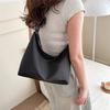 Niche Simple Bag Simple and Fashionable Commuter One-shoulder Crossbody Bag Spring New Fashionable Underarm Bag