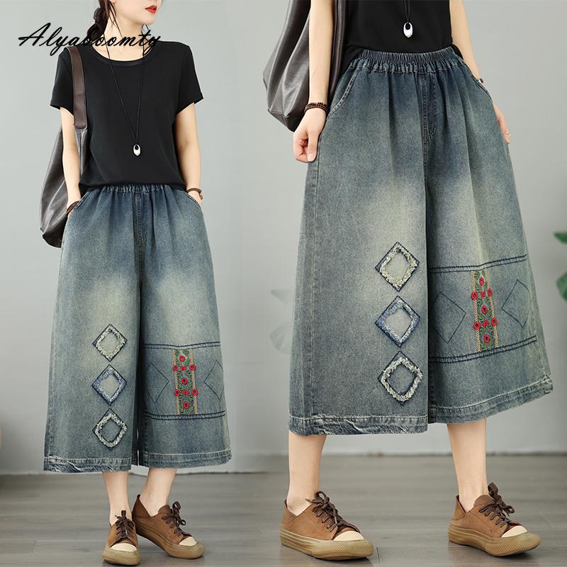 Plus Size Summer Women Wide Leg Jeans Elastic Waist Patchwork Embroidery Baggy Denim Capris Casual Loose Vintage Basic Ladies' 3/4 Length Pants