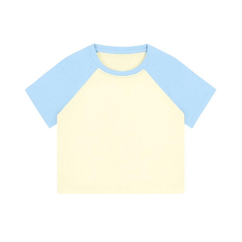 Ensfarvet Rund hals Skuldermermer Ren bomull Fargeblokkert Kort Glansfull Kortermet T-skjorte