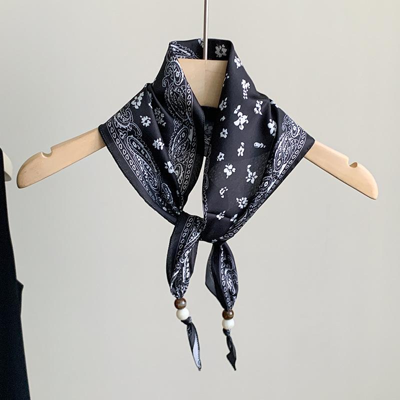Hong Kong style retro versatile silk scarf fashion triangle scarf high sense elegant temperament accessories thin neck headscarf multi-purpose