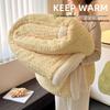 Gemütliche Korallenfleece- und Lammwoll-Decke für Wohnheime, Sofas, Büro-Nickerchen und den Wintergebrauch
