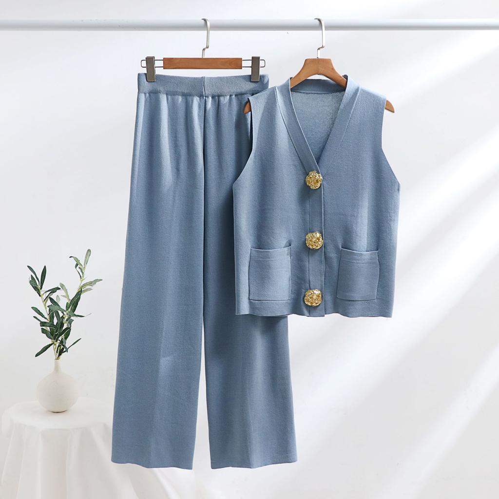 Gold Button V-neck Knitted Vest Casual Loose Trousers Knitted Two-piece Women's Suit