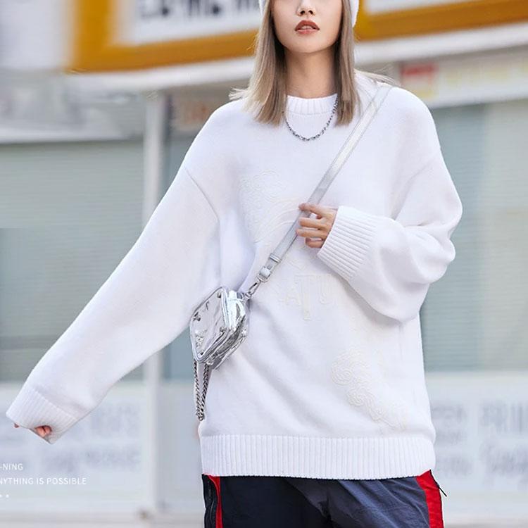 Li Ning Solid Color Casual Crew Neck Pullover Sweater Women sweater White AMBR062-1