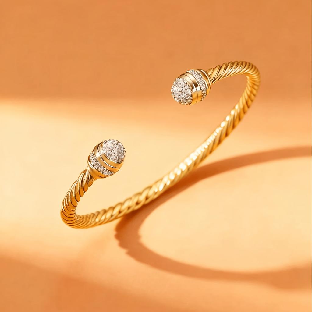 1Elegant women's bracelet made of copper material with an infinite circle head and circular halo plating18K Gold is suitable for women's everyday