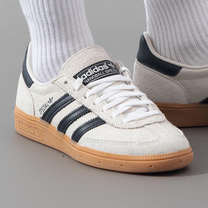 Adidas Women's IF6562 Sports Life Board Shoes