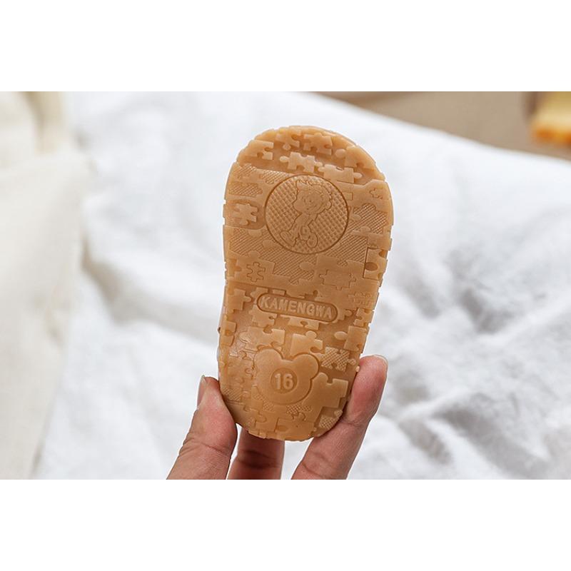 Baby Shoes 6-12 Months Girls' Soft Sole Walking Shoes Summer New Boys' Closed-toe Sandals Squeaky Shoes
