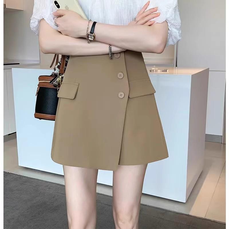 

2025 Spring High-Waist Khaki Culottes - Women s Loose A-line Wide-Leg Skirt with Button Detailing 4XL