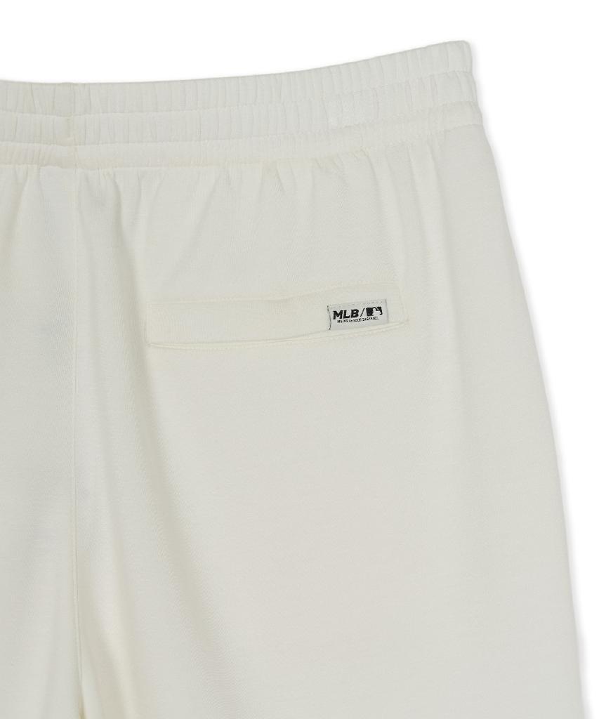 Emelbi Basic Small Logo Cooling Double-Sided Piping Half-Length Shorts Ny (Ivory)