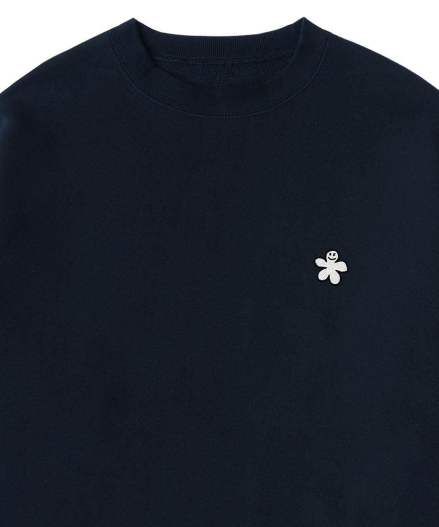 GRAVER [Unisex] White Odd Flower Embroidered Sweatshirt_Navy