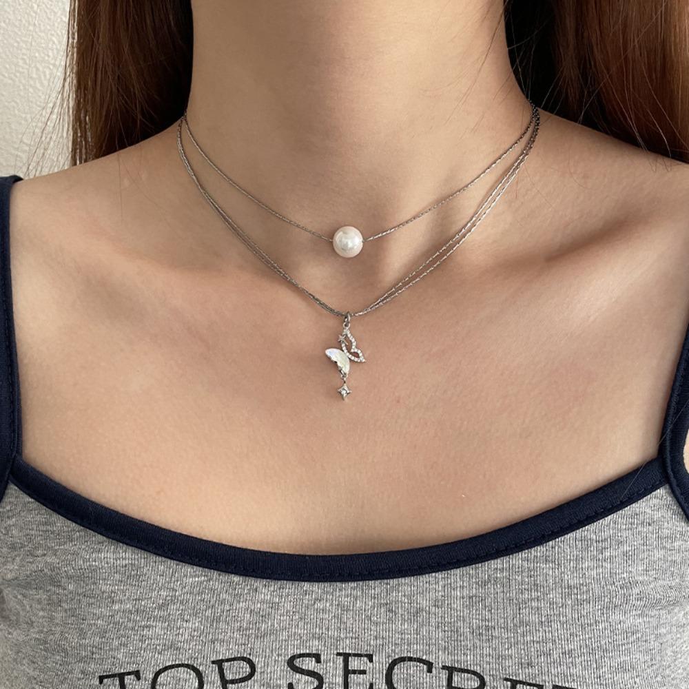 

Imitation Pearls Pearl Butterfly Choker Multilayer Pearl Chain Beads Gifts