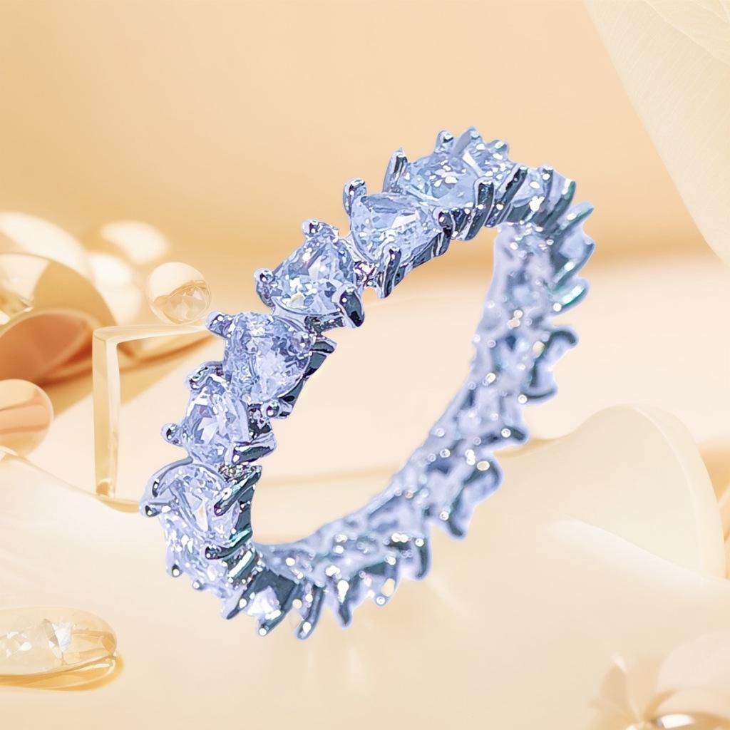 Luxury Zircon Starry Diamond Ring for Women - High-End Niche Design