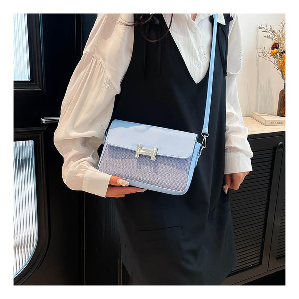 Retro Texture Small Bag Female Casual Handbag Small Square Bag Fashionable Fashionable Commuter Crossbody Bag