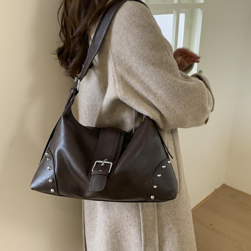 Large Casual Women Handbag PU Leather Women's Hobos Shoulder Bag Female Big Tote Fashi rivet Ladies Armpit bag bolsas