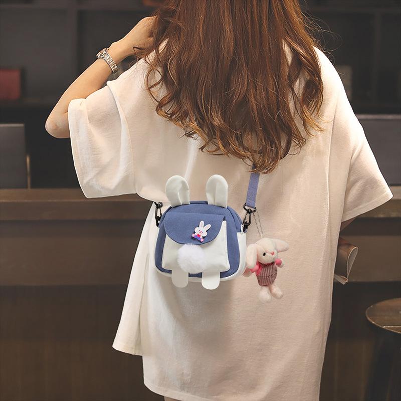 

Bag women s bag 2025 spring and summer new messenger bag cute little fresh girl Harajuku cartoon canvas bag синий