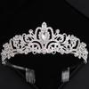 Diamond Bridal Headdress with Comb, Luxurious Crystal Wedding Crown, Suitable for Retro Celebration Ball, Queen Headdress.