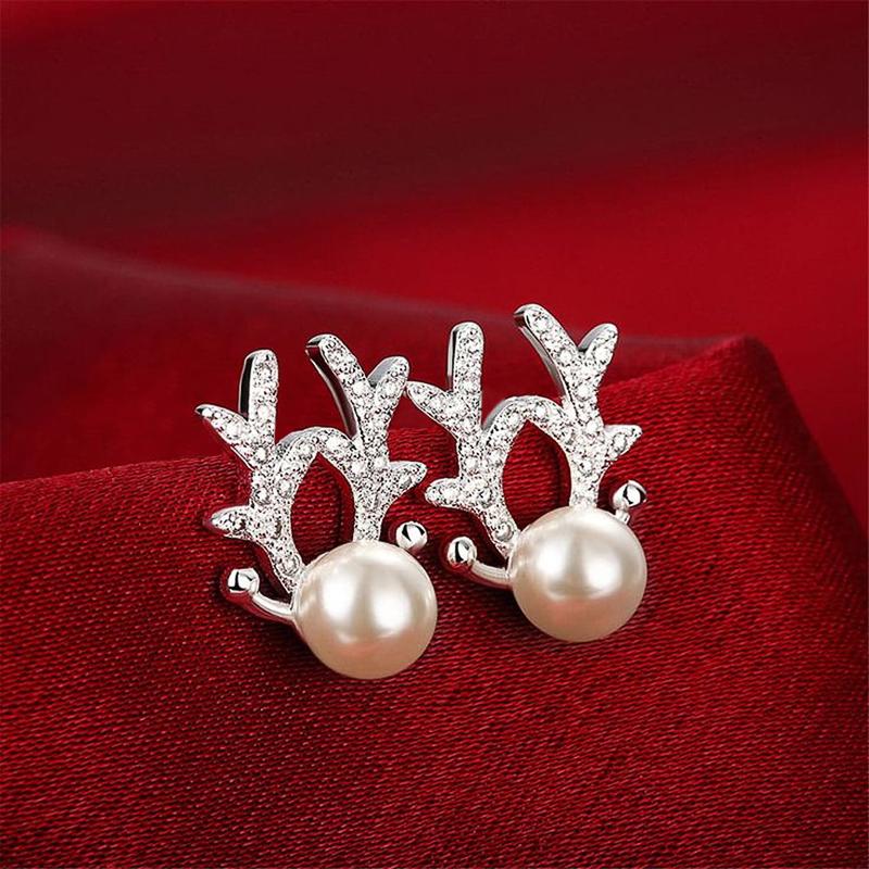 Huitan Elegant Elk-patterned Stud-shaped Ear Ornaments Ladies Silver-colored Color Bright Zirconia Ear Studs Jewellery Simulated Pearl Accessories