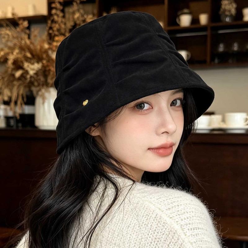 Artistic Versatile Fisherman Hat Retro Basin Hat Autumn and Winter Face Enhancing Small Bucket Hat Warm Big Head Circumference Hat Children's Style