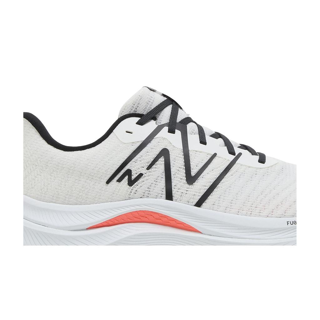 New Balance FuelCell Propel v4 'White Black' (Unisex) White / Black Running Shoes MFCPRLW4
