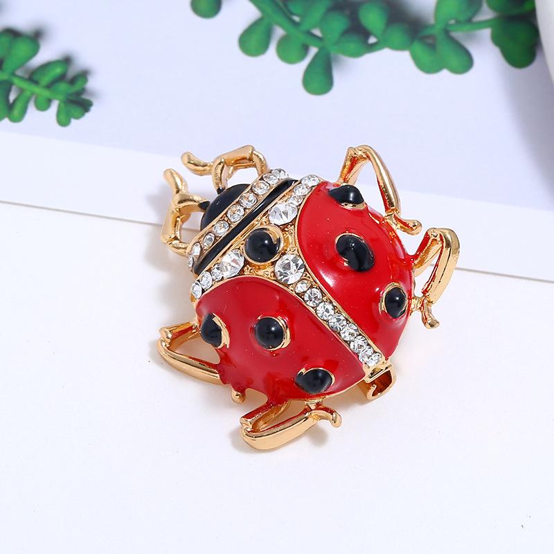 

Изысканный мужской и женский жук-лягушка с кристаллами и эмалью, нагрудная булавка с пряжкой, модный изысканный металлический значок серии насекомых